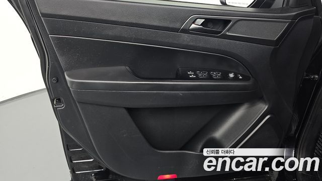 KG Mobility (SsangYong) Rexton Sports Diesel 2.2 4WD Prestige 2021 — фото 30