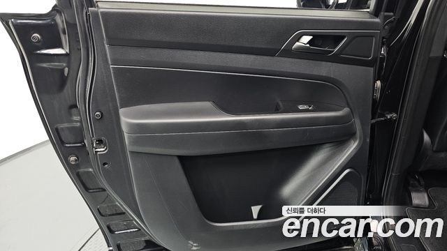 KG Mobility (SsangYong) Rexton Sports Diesel 2.2 4WD Prestige 2021 — фото 31