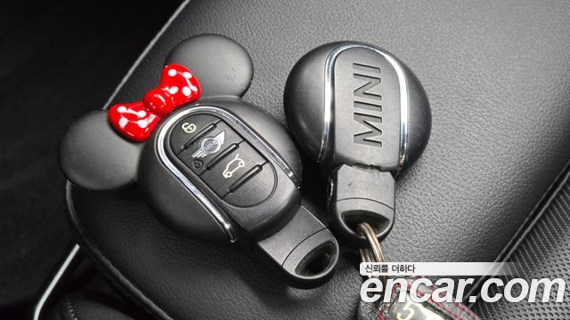 MINI Cooper D 5Door HIGH 3rd 2015 — фото 22