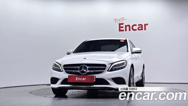 Mercedes-Benz C-Class (W205) C220 d 4MATIC 2020 — фото 3