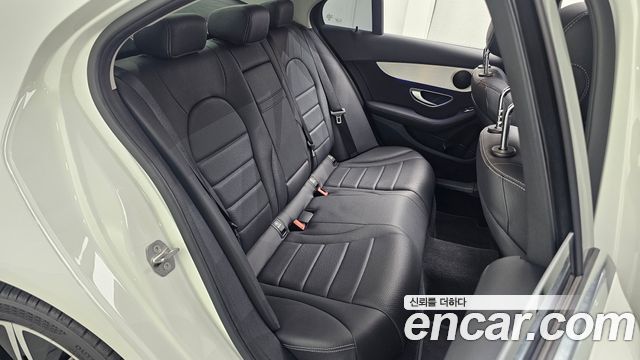 Mercedes-Benz C-Class (W205) C220 d 4MATIC 2020 — фото 11