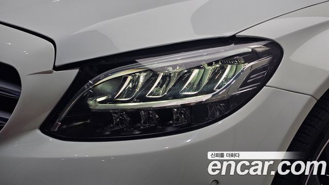 Mercedes-Benz C-Class (W205) C220 d 4MATIC 2020 — фото 22