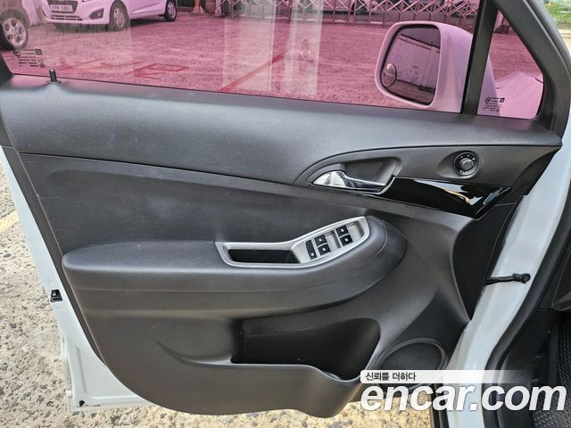 Chevrolet Orlando 2.0 Diesel LTZ Premium 2012 — фото 21
