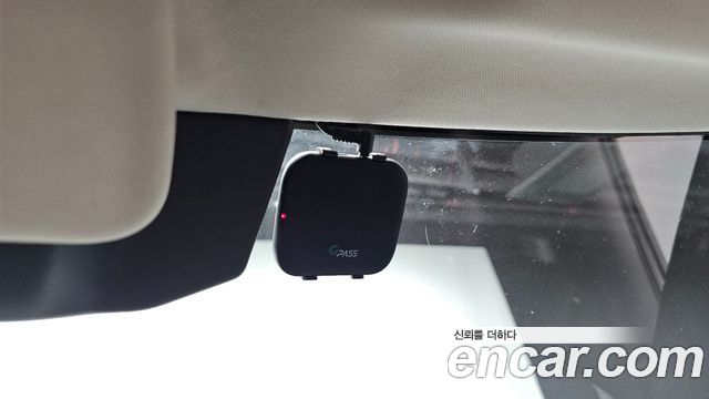 Land Rover Defender (L663) 110 D240 SE 2020 — фото 36