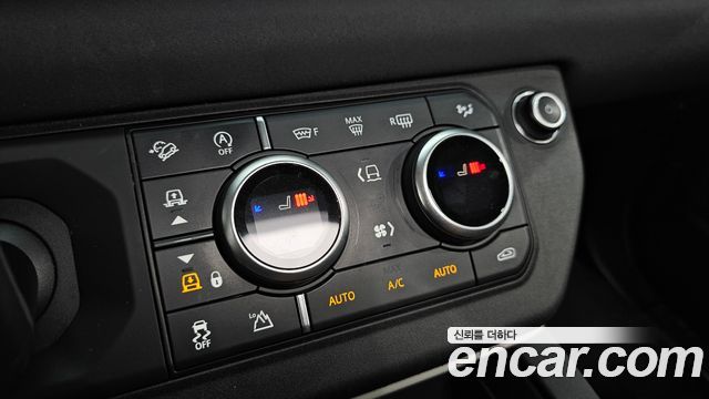 Land Rover Defender (L663) 110 D240 SE 2020 — фото 39
