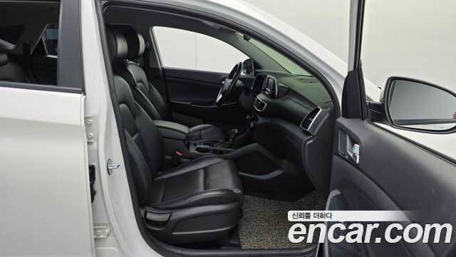 Hyundai Tucson Diesel 2.0 2WD Modern 2019 — фото 11