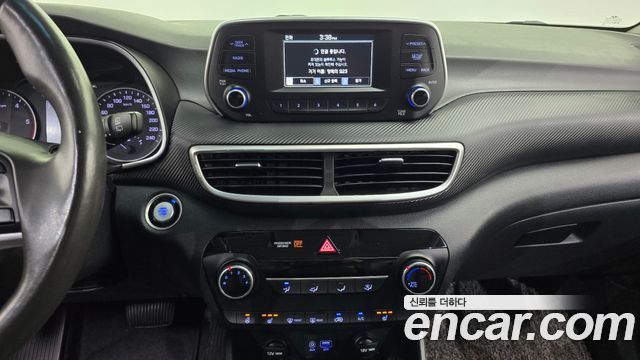Hyundai Tucson Diesel 2.0 2WD Modern 2019 — фото 14