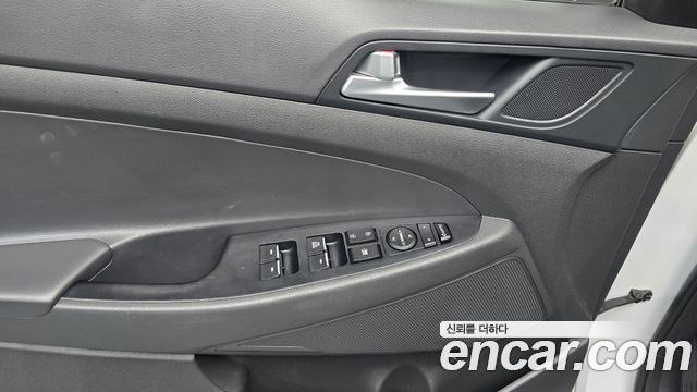 Hyundai Tucson Diesel 2.0 2WD Modern 2019 — фото 17