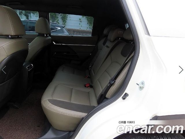 KG Mobility (SsangYong) Torres Gasoline 1.5 4WD T7 2023 — фото 6