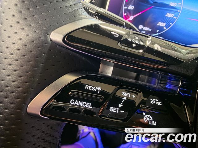 Mercedes-Benz CLE-Class (C236) CLE450 4MATIC Cabriolet 2024 — фото 4