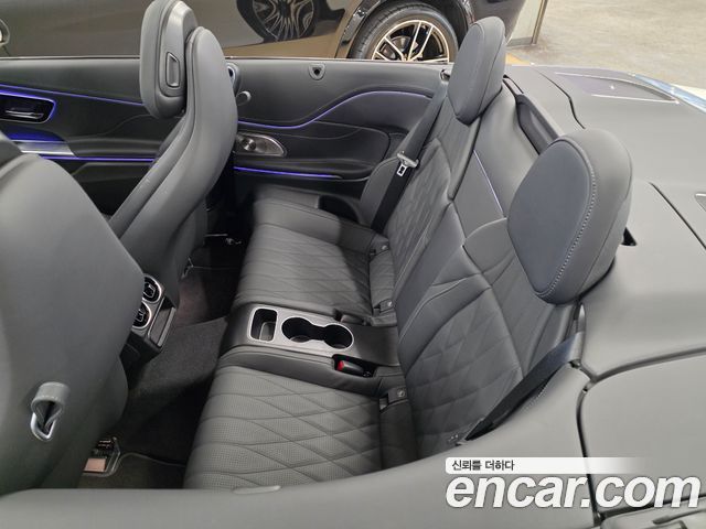 Mercedes-Benz CLE-Class (C236) CLE450 4MATIC Cabriolet 2024 — фото 16