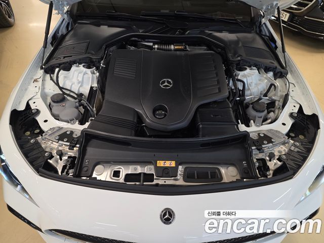 Mercedes-Benz CLE-Class (C236) CLE450 4MATIC Cabriolet 2024 — фото 17
