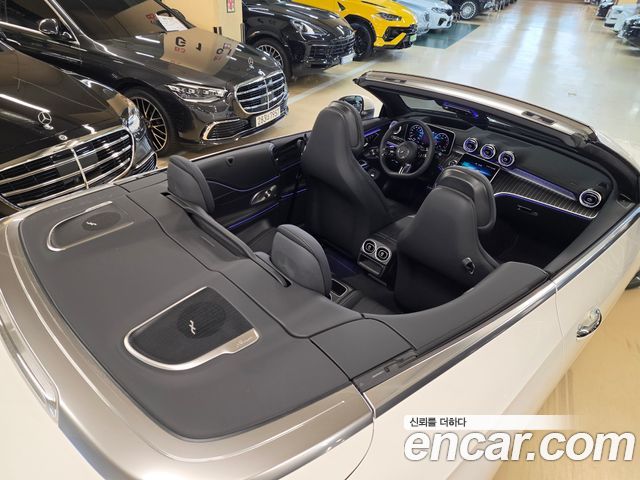 Mercedes-Benz CLE-Class (C236) CLE450 4MATIC Cabriolet 2024 — фото 21