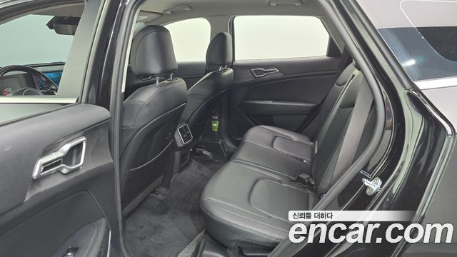 Kia Sportage (V) Diesel 2.0 2WD Prestige 2022 — фото 11