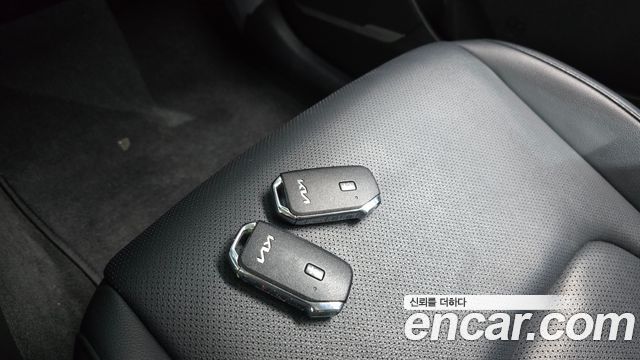 Kia Sportage (V) Diesel 2.0 2WD Prestige 2022 — фото 14