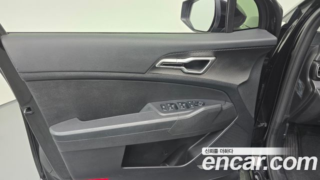 Kia Sportage (V) Diesel 2.0 2WD Prestige 2022 — фото 24