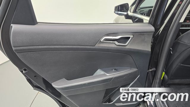 Kia Sportage (V) Diesel 2.0 2WD Prestige 2022 — фото 25
