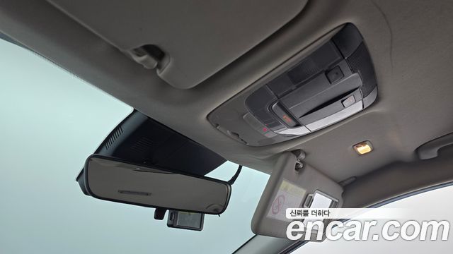 Kia Sportage (V) Diesel 2.0 2WD Prestige 2022 — фото 31