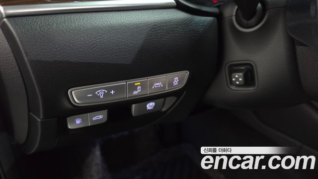 Kia K9 3.8 GDI AWD PlatinumⅡ 2020 — фото 20
