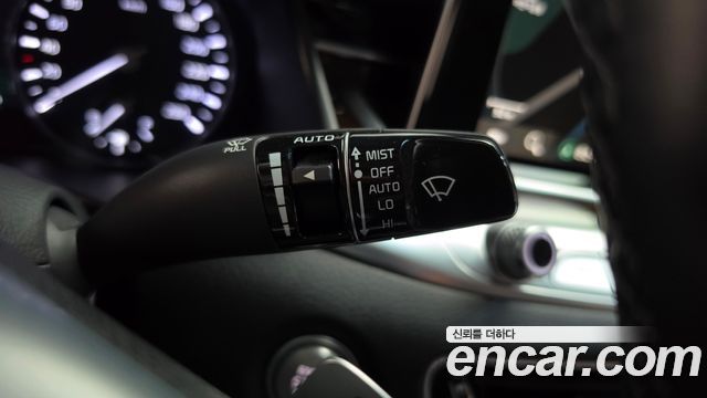 Kia K9 3.8 GDI AWD PlatinumⅡ 2020 — фото 27