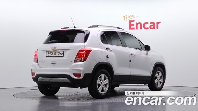 Chevrolet Trax 1.4 LT Deluxe 2017 — фото 2