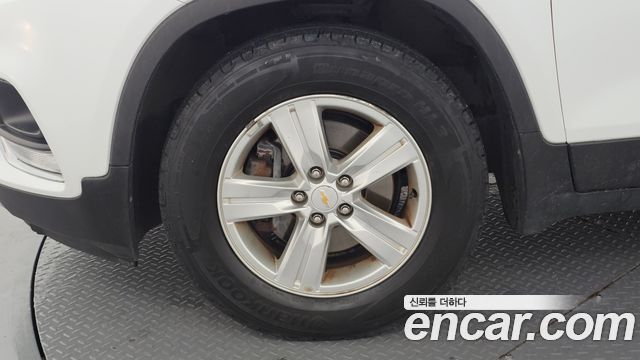 Chevrolet Trax 1.4 LT Deluxe 2017 — фото 5
