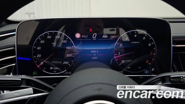 Mercedes-Benz E-Class (W214) E300 4MATIC Exclusive 2026 — фото 8