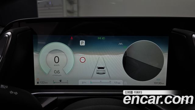 Genesis G90 (RS4) Gasoline 3.5 Turbo AWD 2025 — фото 8