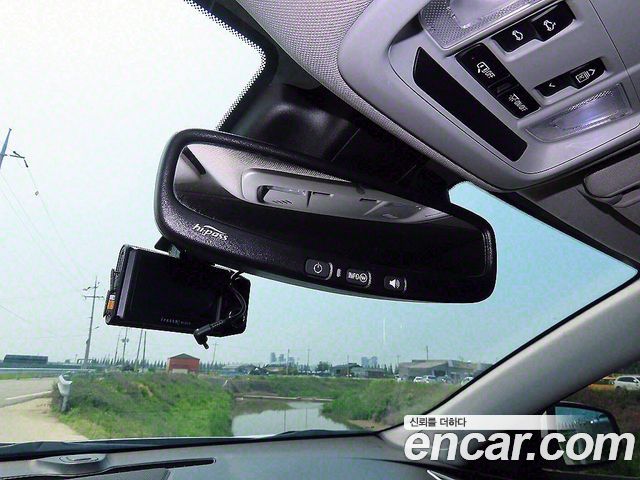 Chevrolet Malibu 2.0 Turbo LTZ Premium 2017 — фото 16