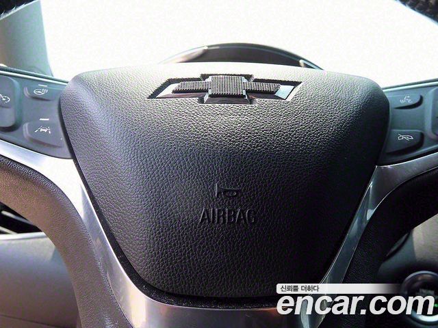 Chevrolet Malibu 2.0 Turbo LTZ Premium 2017 — фото 17