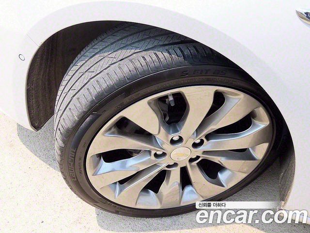 Chevrolet Malibu 2.0 Turbo LTZ Premium 2017 — фото 24