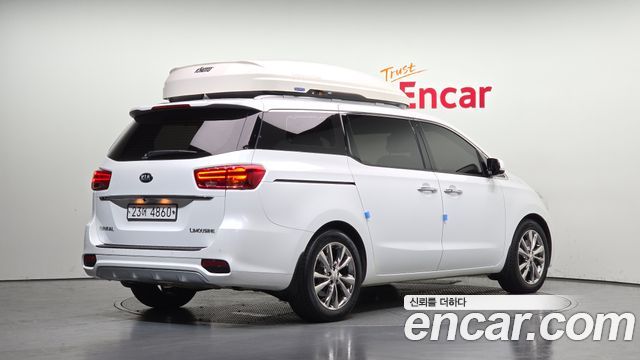 Kia Carnival 7-Seater Limousine President 2019 — фото 2