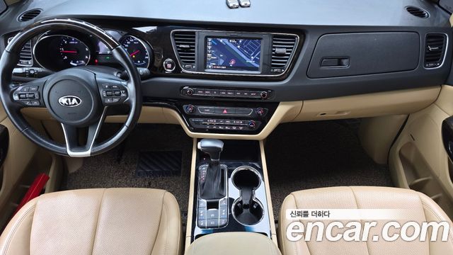 Kia Carnival 7-Seater Limousine President 2019 — фото 7