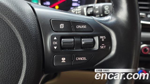 Kia Carnival 7-Seater Limousine President 2019 — фото 18
