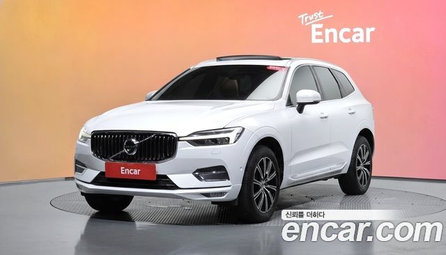 Volvo XC60 (II) B5 Inscription 2021 — фото 1