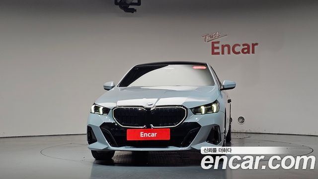 BMW 5 Series (G60) 520i M Sport 2026 — фото 3