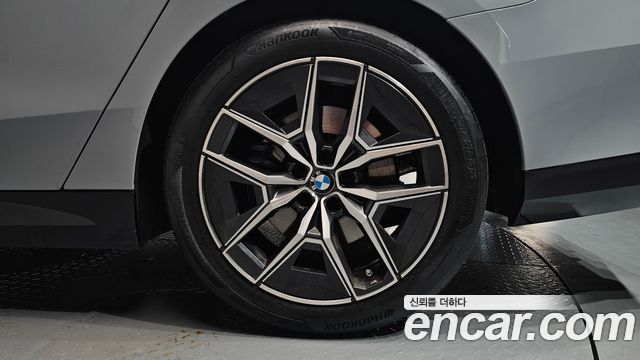 BMW 5 Series (G60) 520i M Sport 2026 — фото 21