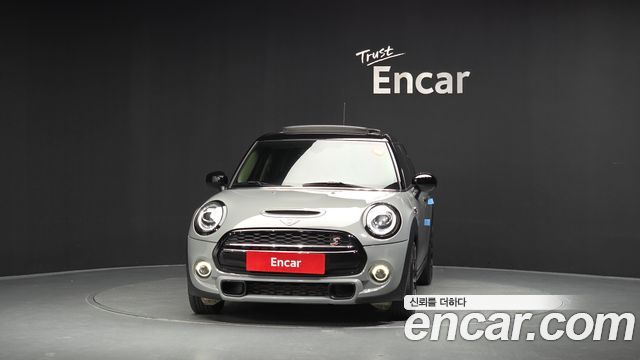 MINI Cooper S 5Door HIGH 3rd 2021 — фото 3