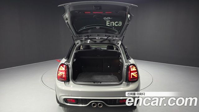 MINI Cooper S 5Door HIGH 3rd 2021 — фото 20
