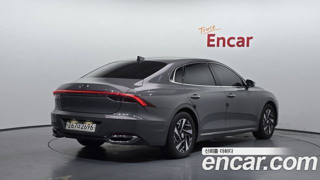 Hyundai Grandeur Hybrid (IG) Premium 2022 — фото 2