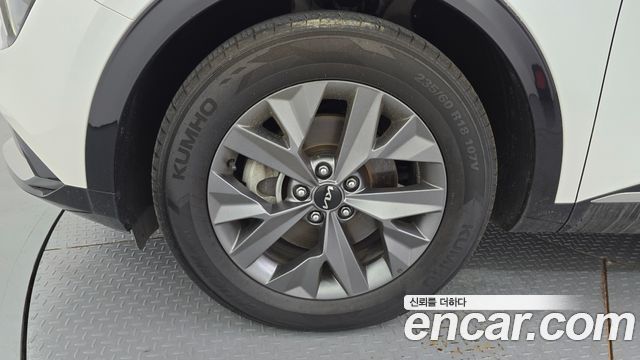 Kia Sportage (V) Diesel 2.0 2WD Nobleless 2022 — фото 5