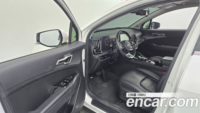 Kia Sportage (V) Diesel 2.0 2WD Nobleless 2022 — фото 10