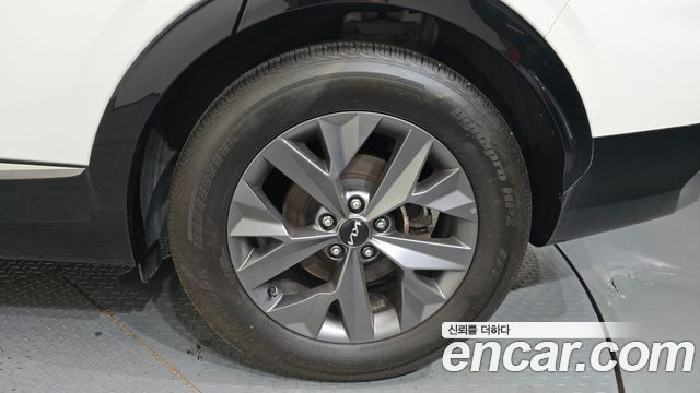 Kia Sportage (V) Diesel 2.0 2WD Nobleless 2022 — фото 21