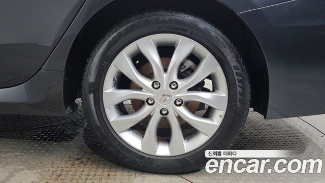 Renault Korea SM7 Nova LPLI 2.0 LPe Disabled 2016 — фото 21