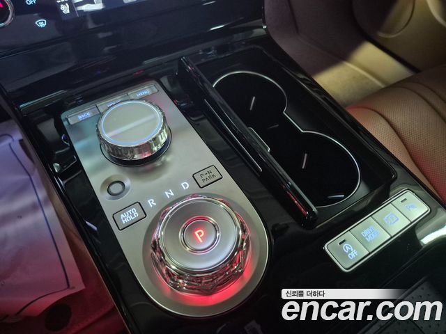 Genesis G80 (RG3) Gasoline 2.5 Turbo AWD 2025 — фото 9