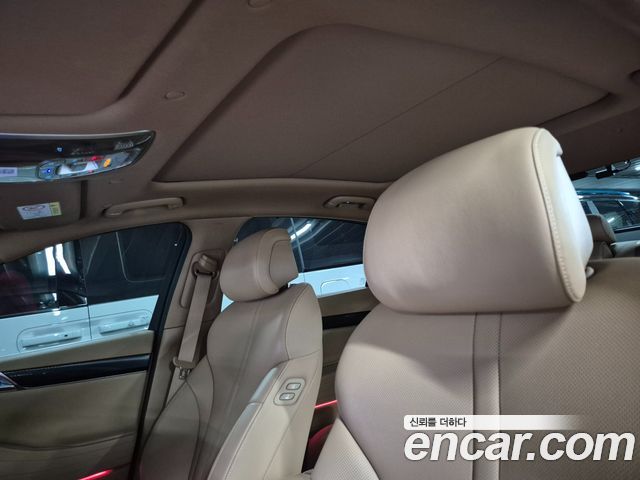 Genesis G80 (RG3) Gasoline 2.5 Turbo AWD 2025 — фото 24