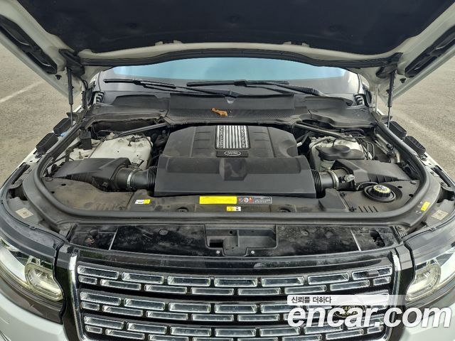 Land Rover Range Rover (IV) 5.0 SC AB 2017 — фото 6