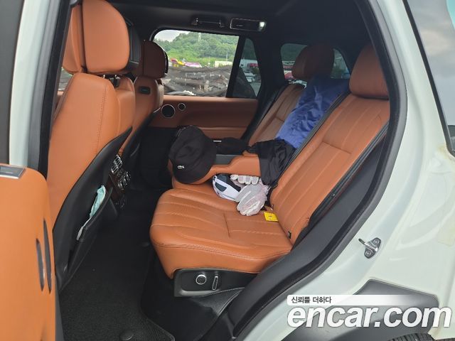Land Rover Range Rover (IV) 5.0 SC AB 2017 — фото 16