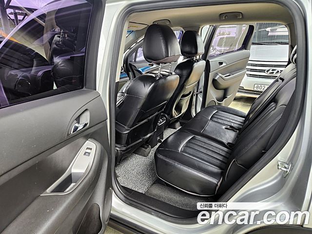 Chevrolet Orlando LPG LTZ Premium 2012 — фото 16