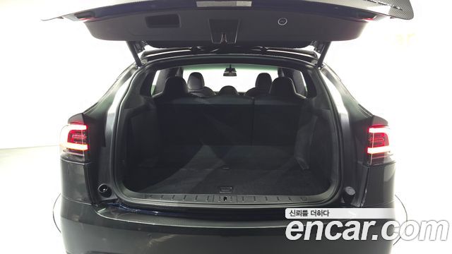 Tesla Model X Long Range 2020 — фото 18